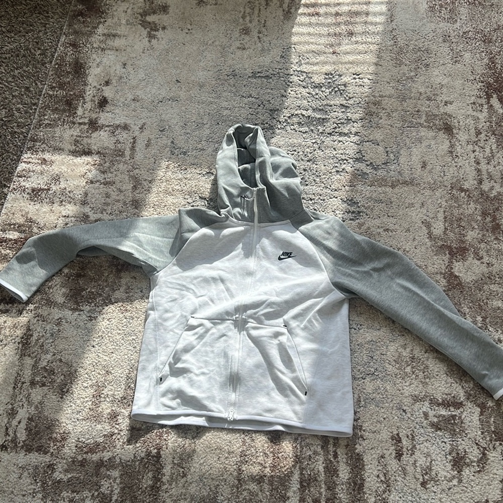 Nike grey and white jacket